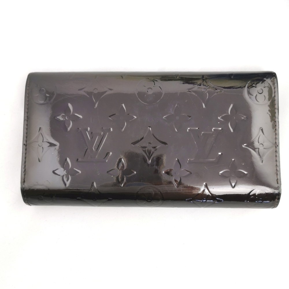 Louis Vuitton Vernis Wallet - Picture 3 of 16